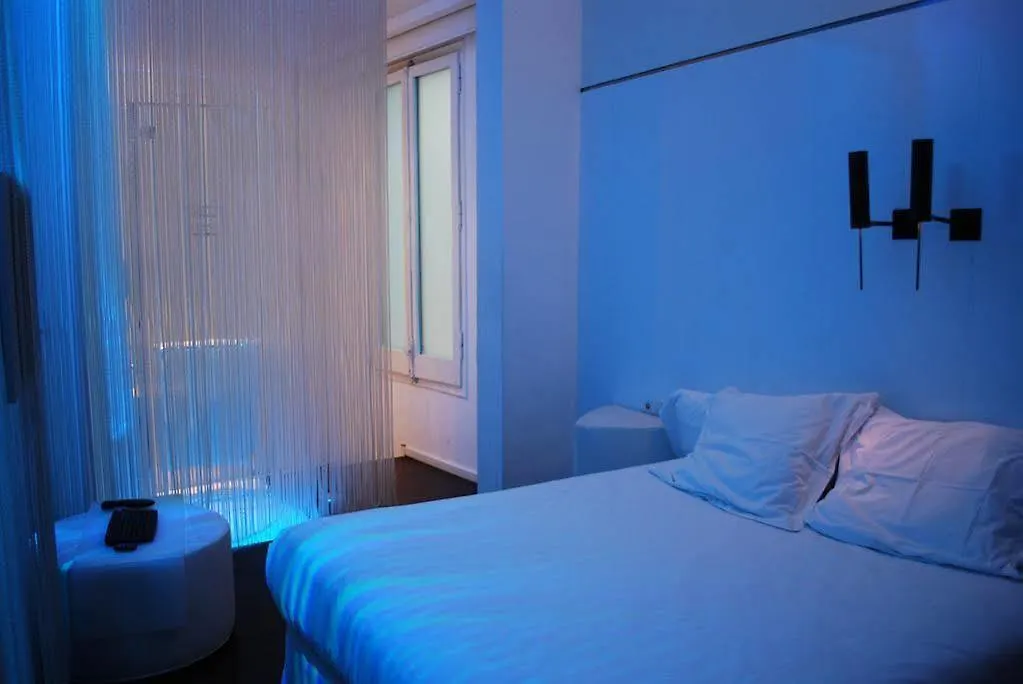 Chic & Basic Born Boutique Hotel Barcelona 3*,