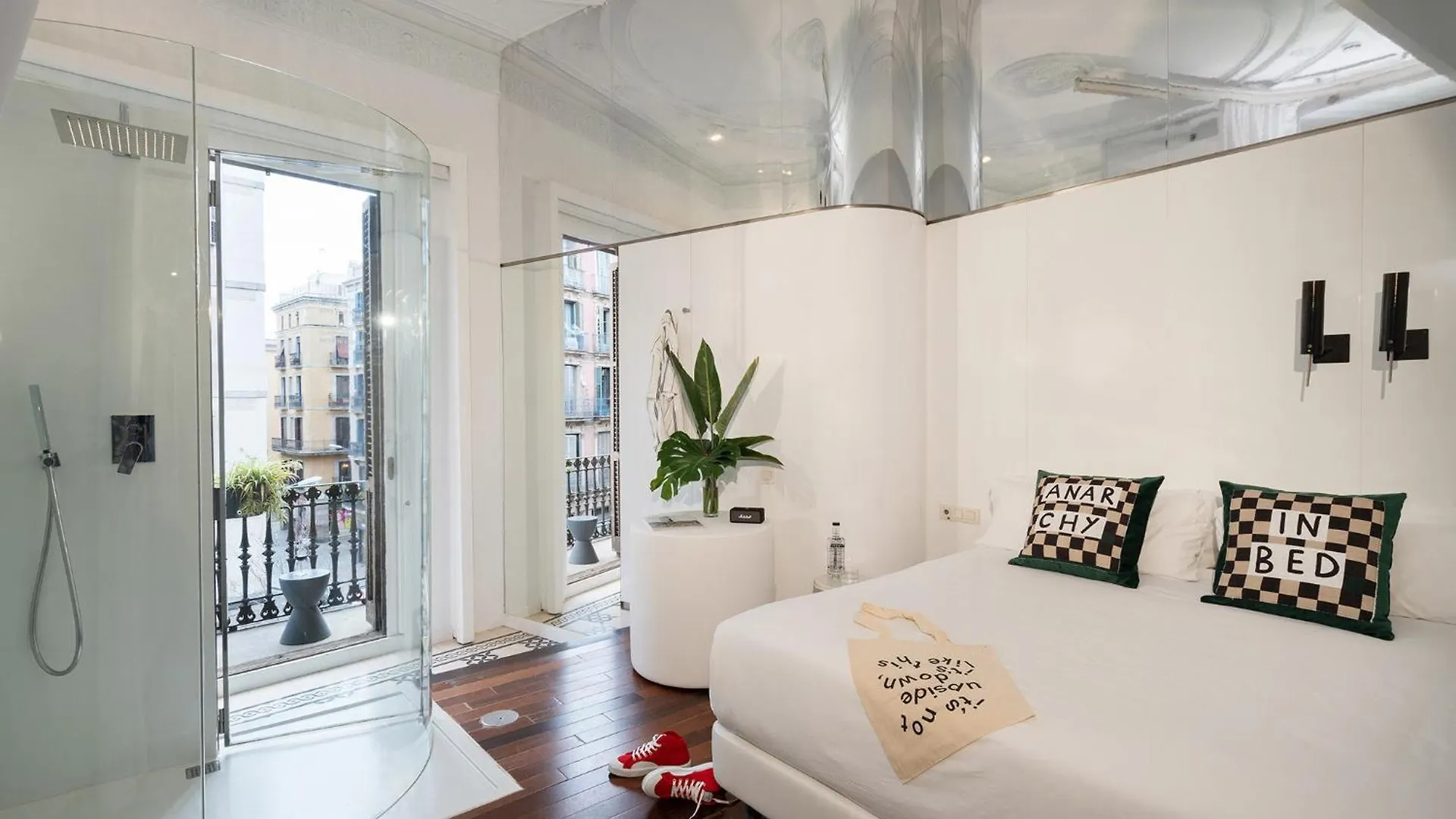 Chic & Basic Born Boutique Hotel Barselona