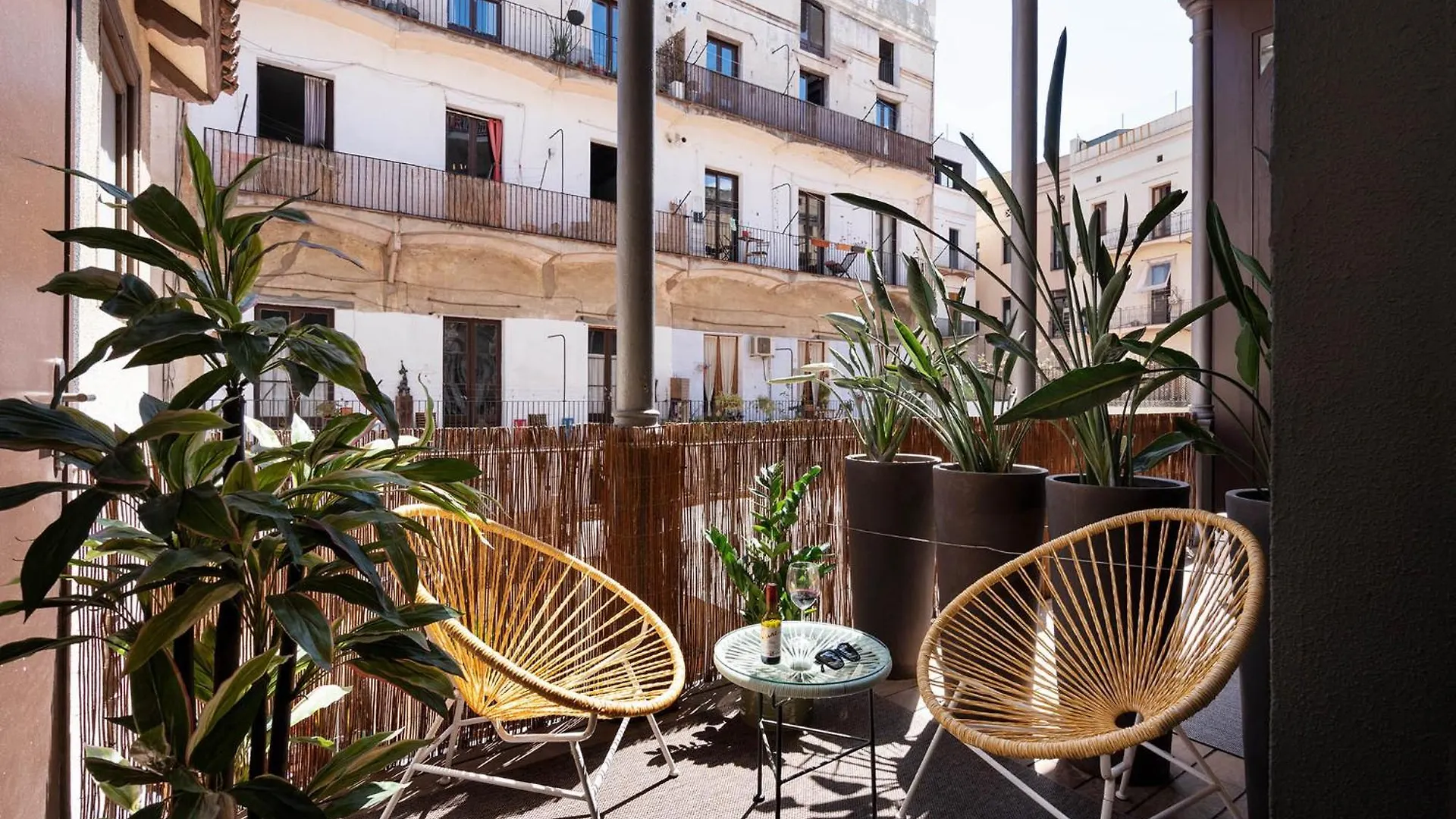 Chic & Basic Born Boutique Hotel Barselona